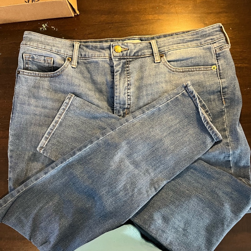 Women’s Blue Denim Jeans